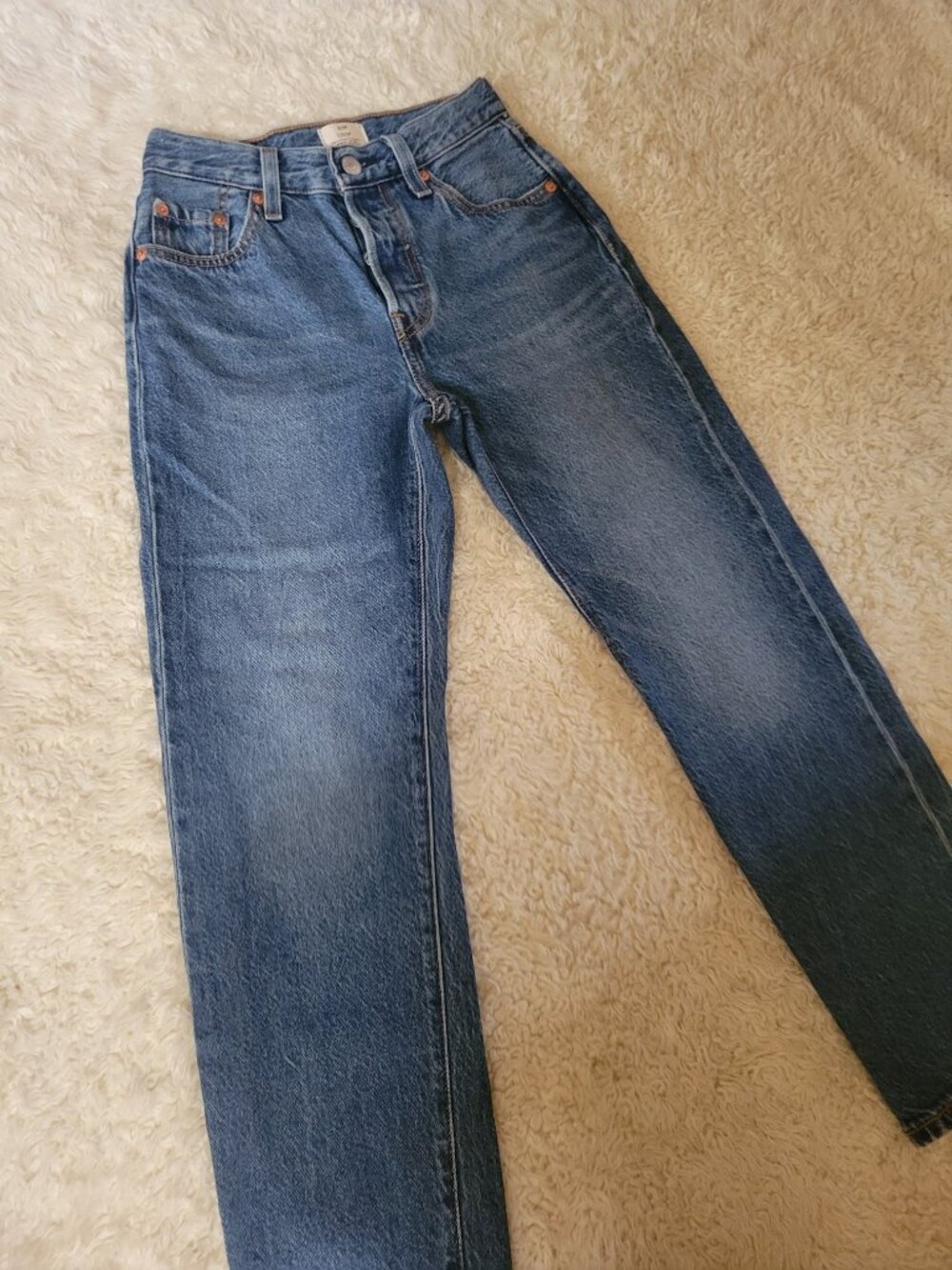 Levi's Lightweight 501 Cropped Jeans | Cotton Lyocell | 24" Inseam - Picture 2 of 16